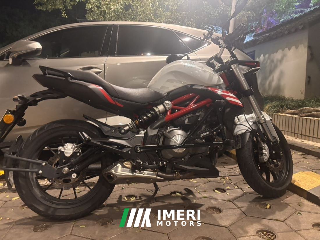 Benelli TNT 300 / BN 302S - მოტოციკლი ჩინეთიდან