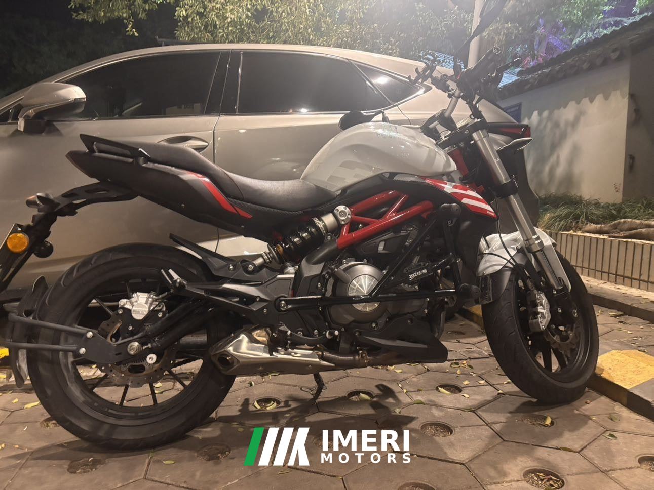 2019 Benelli TNT 300 / BN 302S