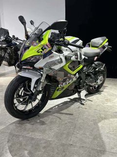 QJMOTOR SRK 250 - ფოტო 2