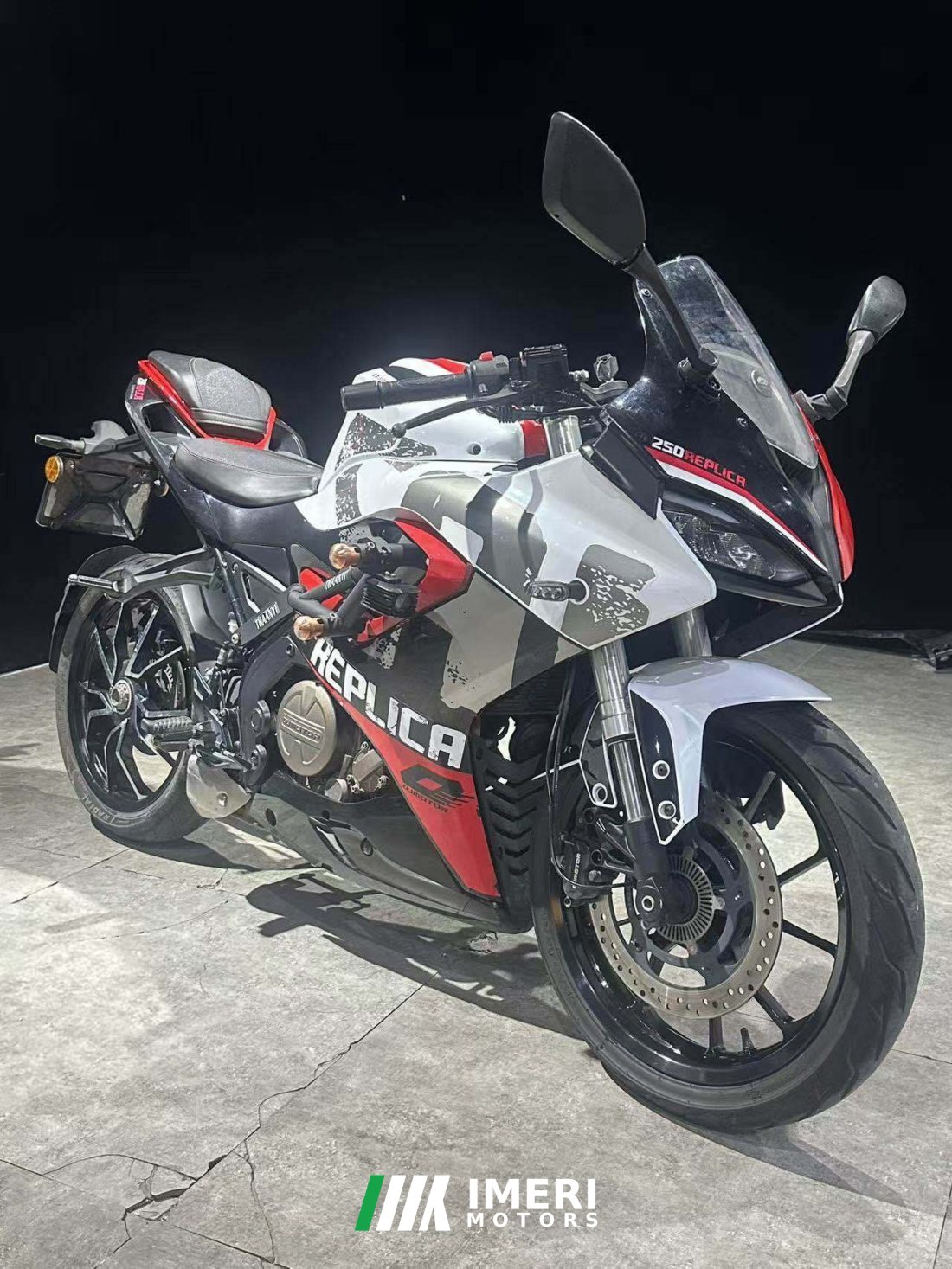 QJMOTOR SRK 250 - მოტოციკლი ჩინეთიდან