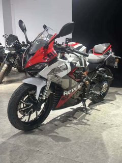 QJMOTOR SRK 250 - ფოტო 2