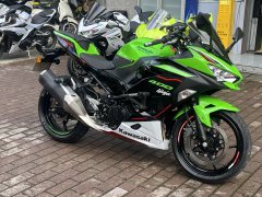 Kawasaki Ninja 400 - ფოტო 1