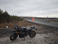 Haojue Suzuki GSX250R - ფოტო 1