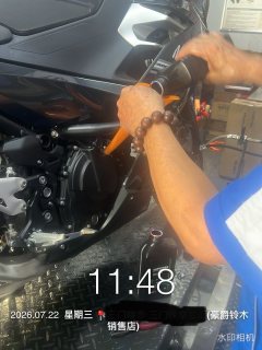 Kawasaki Ninja 400 - ფოტო 4