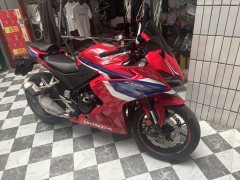 Honda CBR400R - ფოტო 5