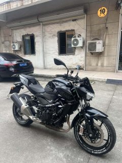 Kawasaki Z400 - ფოტო 1
