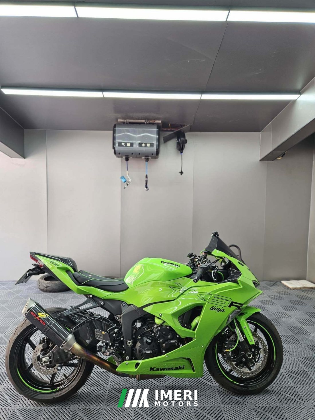 Kawasaki Ninja ZX-6R 650 cc - motorcycle from China