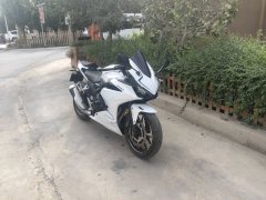 Honda CBR400R - photo 1
