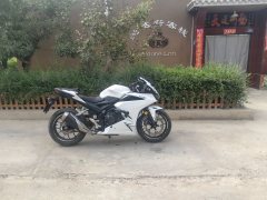 Honda CBR400R - photo 2