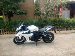 Honda CBR400R - photo 5