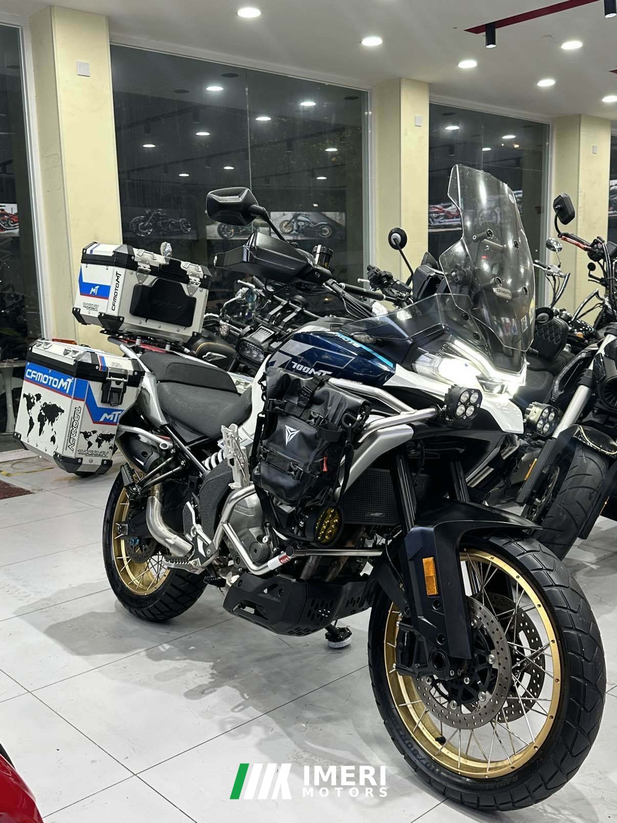 2025 CFMOTO 700MT