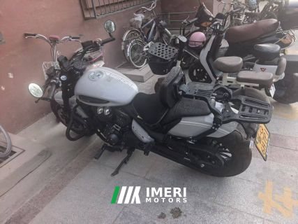 Benda Chinchilla 350 - motorcycle from China