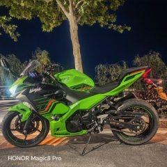 Kawasaki Ninja 400 - ფოტო 2