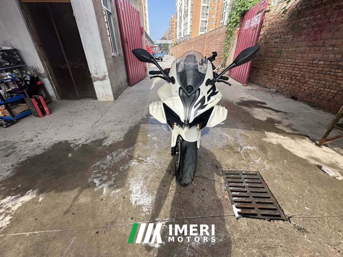 QJMOTOR SRK 600 680 cc - motorcycle from China
