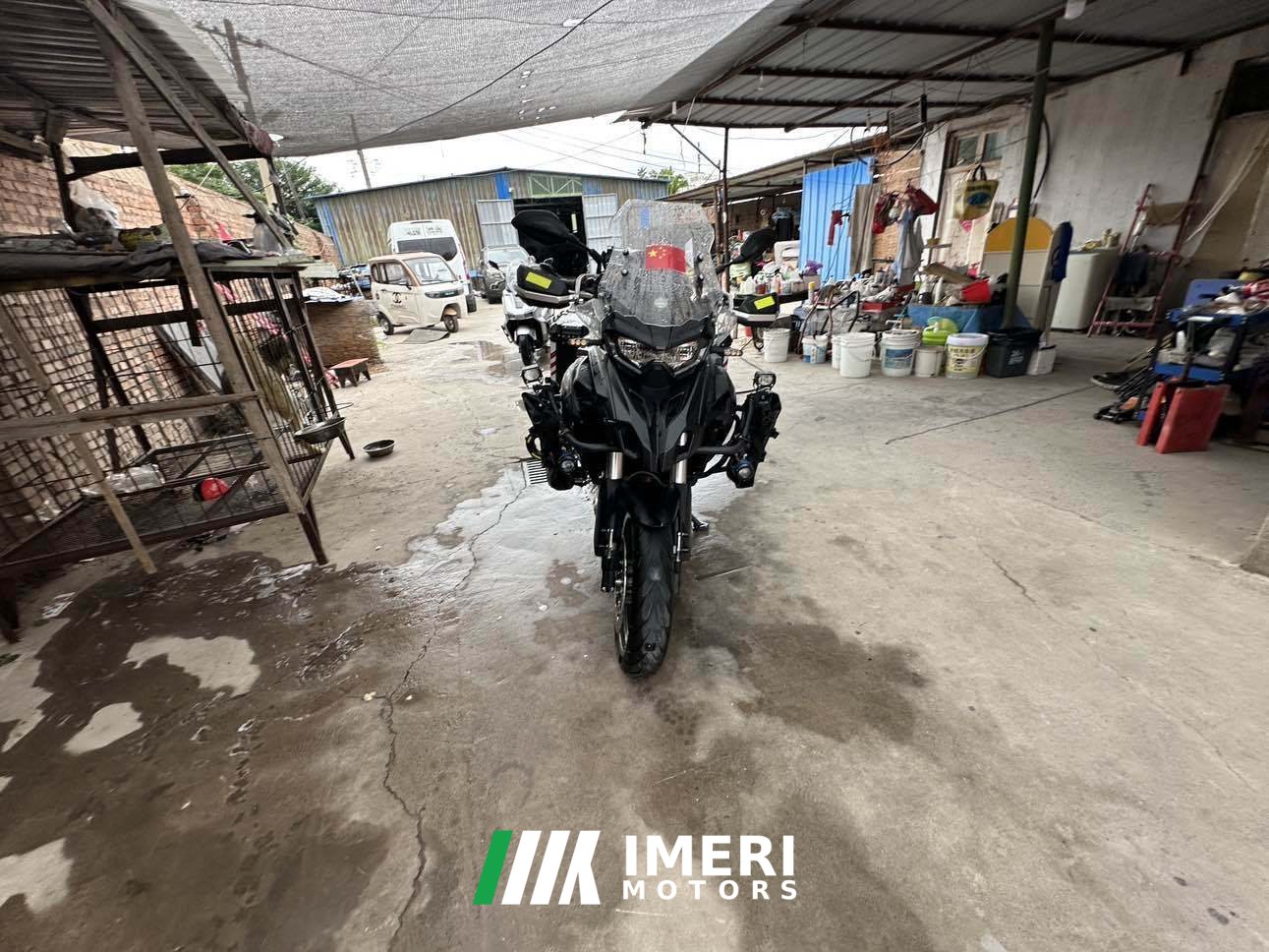 2025 Benelli TRK552 550 cc