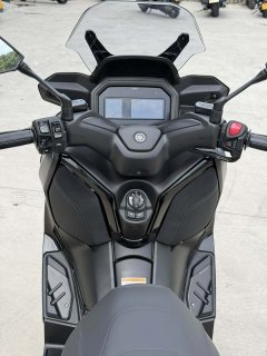 Yamaha XMAX 300 cc - ფოტო 6