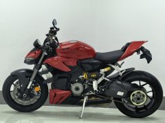 Ducati Street Fighter V2 950 cc - ფოტო 1