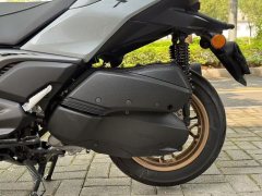Yamaha XMAX 300 cc - ფოტო 6