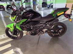 Kawasaki Z400 - фото 1
