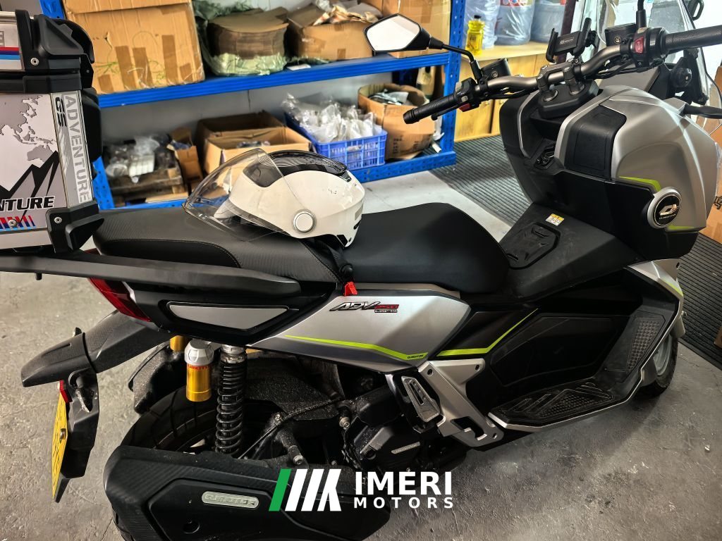 2025 QJMOTOR 250ADV