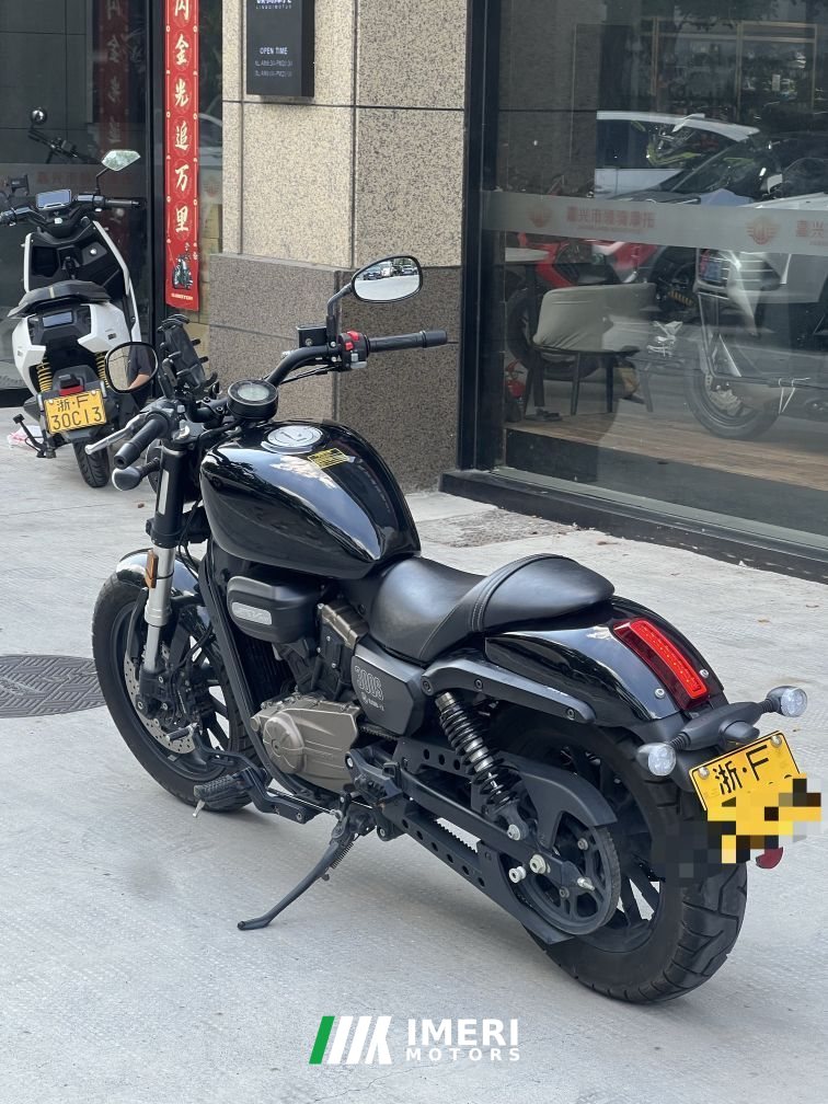 2022 QJMOTOR Flash 300