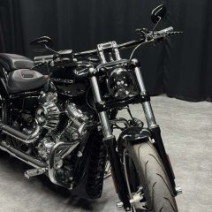 Harley-Davidson Breakout 1860 cc - ფოტო 3