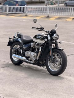 Triumph Bonneville Speedmaster 1200 cc - ფოტო 1