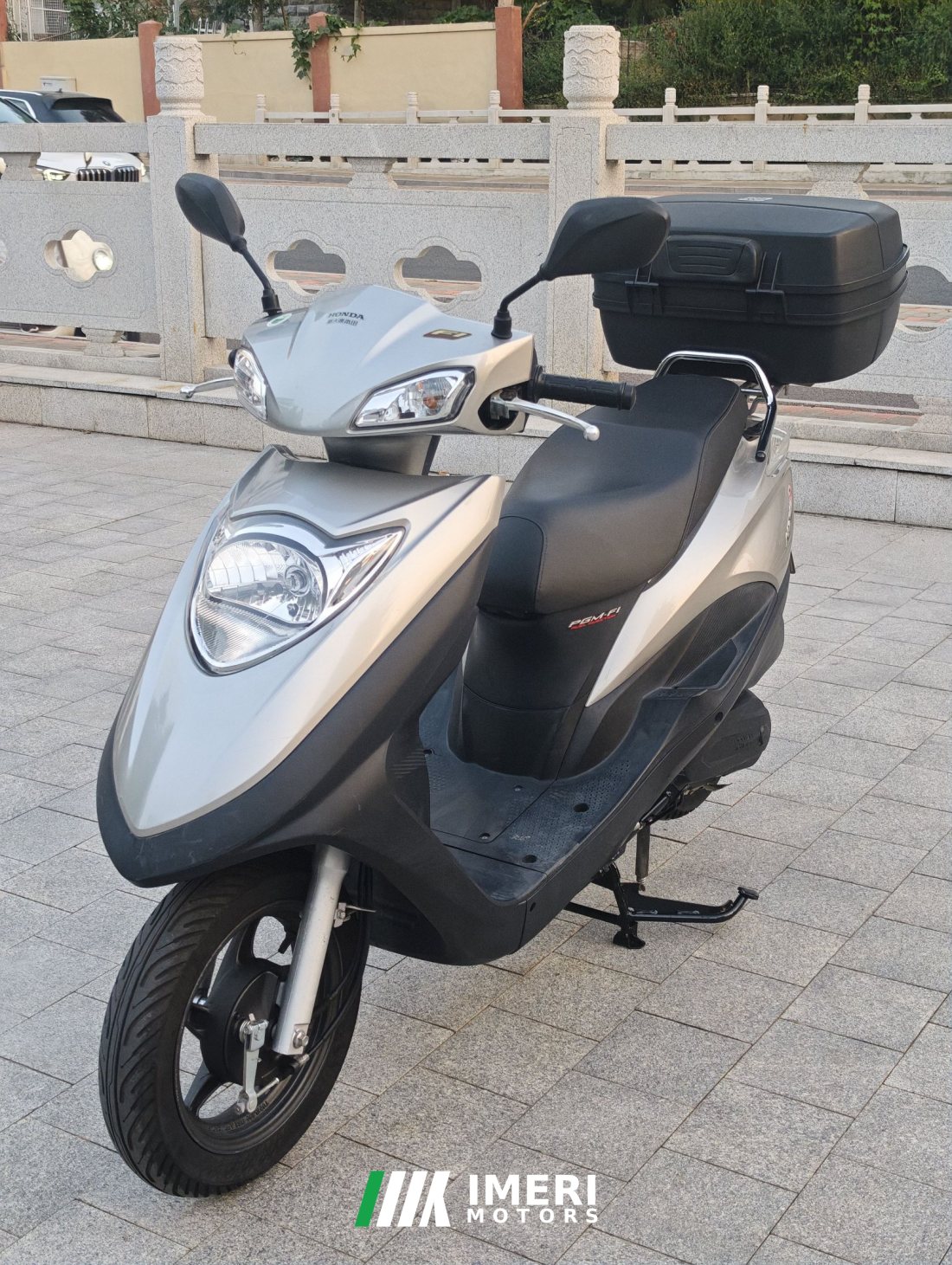Sundiro Honda NS125D - мотоцикл из Китая