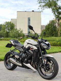 Triumph Street Triple 765 - ფოტო 1