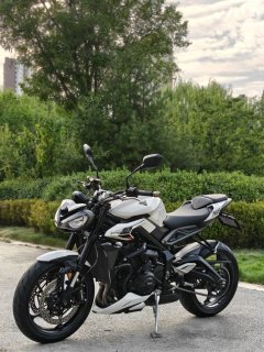 Triumph Street Triple 765 - ფოტო 2