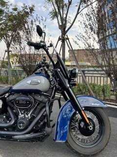 Harley-Davidson Heritage Classic 1870 cc - ფოტო 2