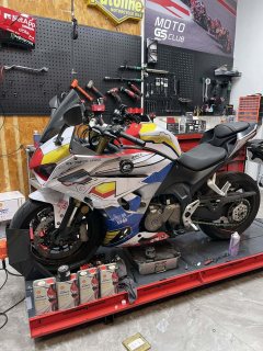 QJMOTOR Roewe i5 550 / Sai 550 *(Context-dependent, usually referring to the motorcycle "Sai 550" or Roewe car v - photo 1