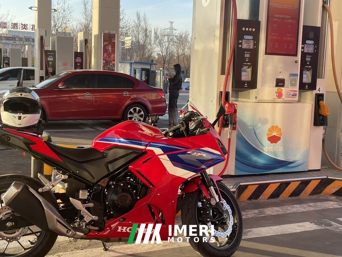 2025 Honda CBR400R