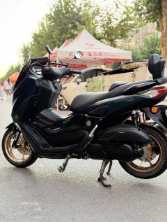 Yamaha NMAX 155 cc - photo 4