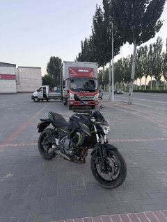 Kawasaki Z650 - ფოტო 1