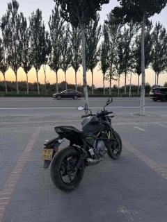 Kawasaki Z650 - ფოტო 2