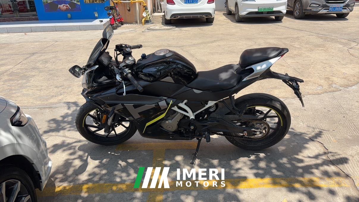 2020 CFMOTO 250SR