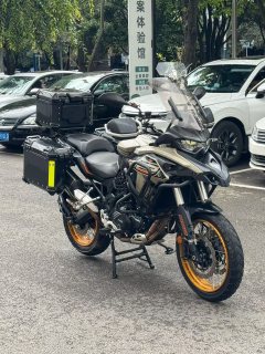 Benelli TRK552 550 cc - photo 1
