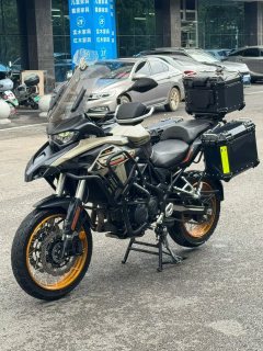 Benelli TRK552 550 cc - photo 2