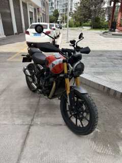 Triumph Scrambler 400 X - ფოტო 1