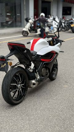 QJMOTOR SRK 250 - ფოტო 4