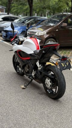 QJMOTOR SRK 250 - ფოტო 5