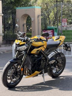 Triumph Street Triple 765 - photo 1