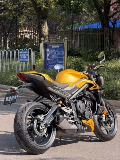 Triumph Street Triple 765 - photo 4