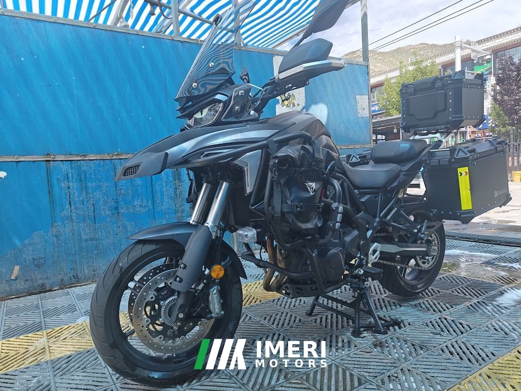 2025 Benelli TRK702 700 cc