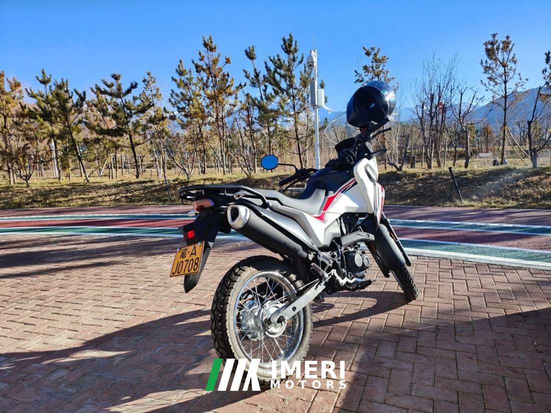 Sundiro Honda CRF190L - мотоцикл из Китая