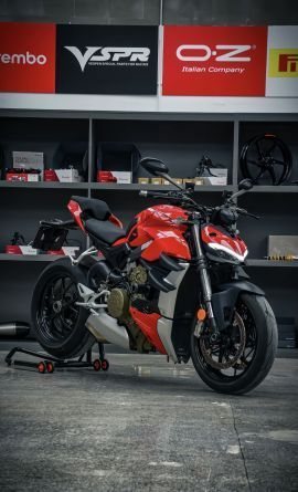 2021 Ducati Street Fighter V4 1100 cc