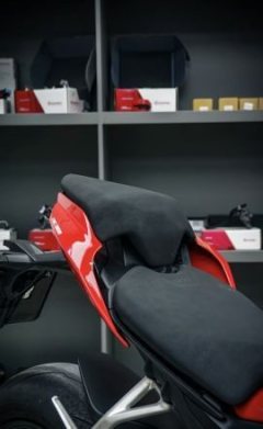 Ducati Street Fighter V4 1100 cc - ფოტო 3