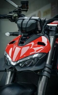 Ducati Street Fighter V4 1100 cc - ფოტო 5