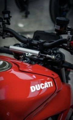 Ducati Street Fighter V4 1100 cc - ფოტო 7